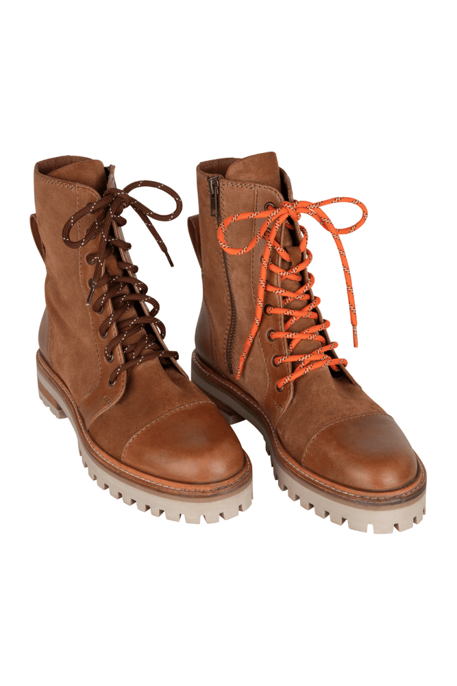 Adventure Boot