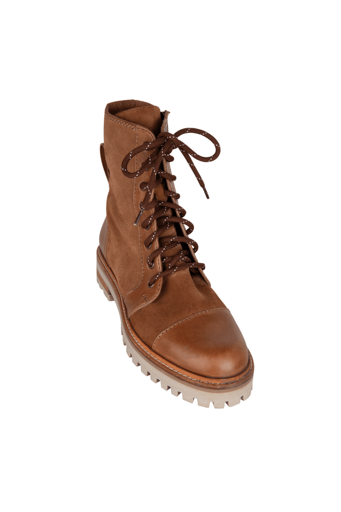Adventure Boot